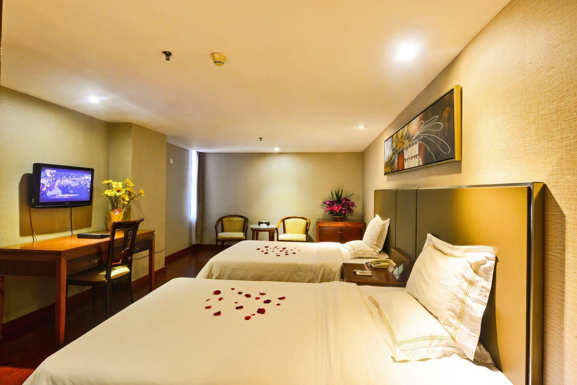 Yingshang Hotel Gangding Longkou West Kanton Zewnętrze zdjęcie